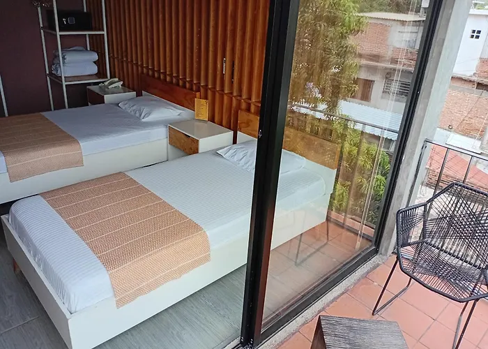 Hotel Momotus Tuxtla - Desayuno Incluido